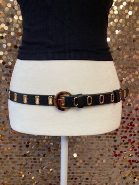 Black and gold belt #316